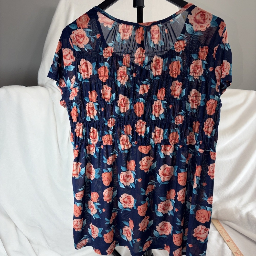 Siren Lily Maternity Large Sheer Floral Lightweight Breathable Flowy Chic Mom - Picture 3 of 11